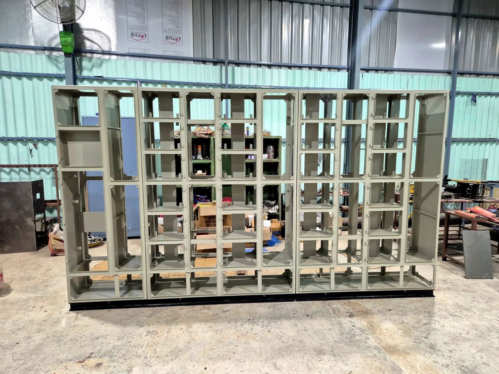 Hari Engineering panel fabrication in workshop